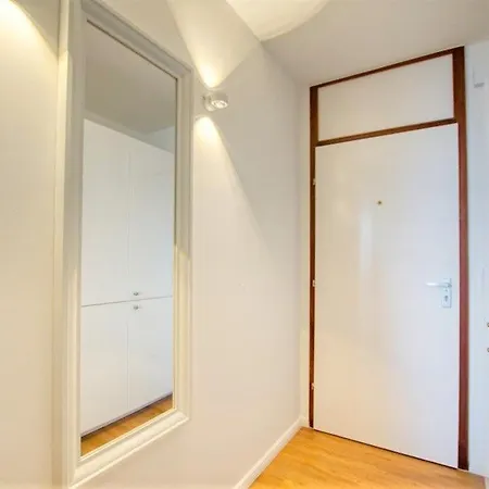 - Haus C, App 0c1007 아파트 하일리겐하펜